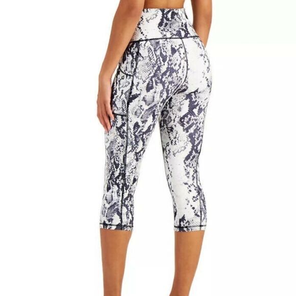 Ideology High Rise Side Pocket Snake White Crop Plus Size Leggings -I - Picture 9 of 10